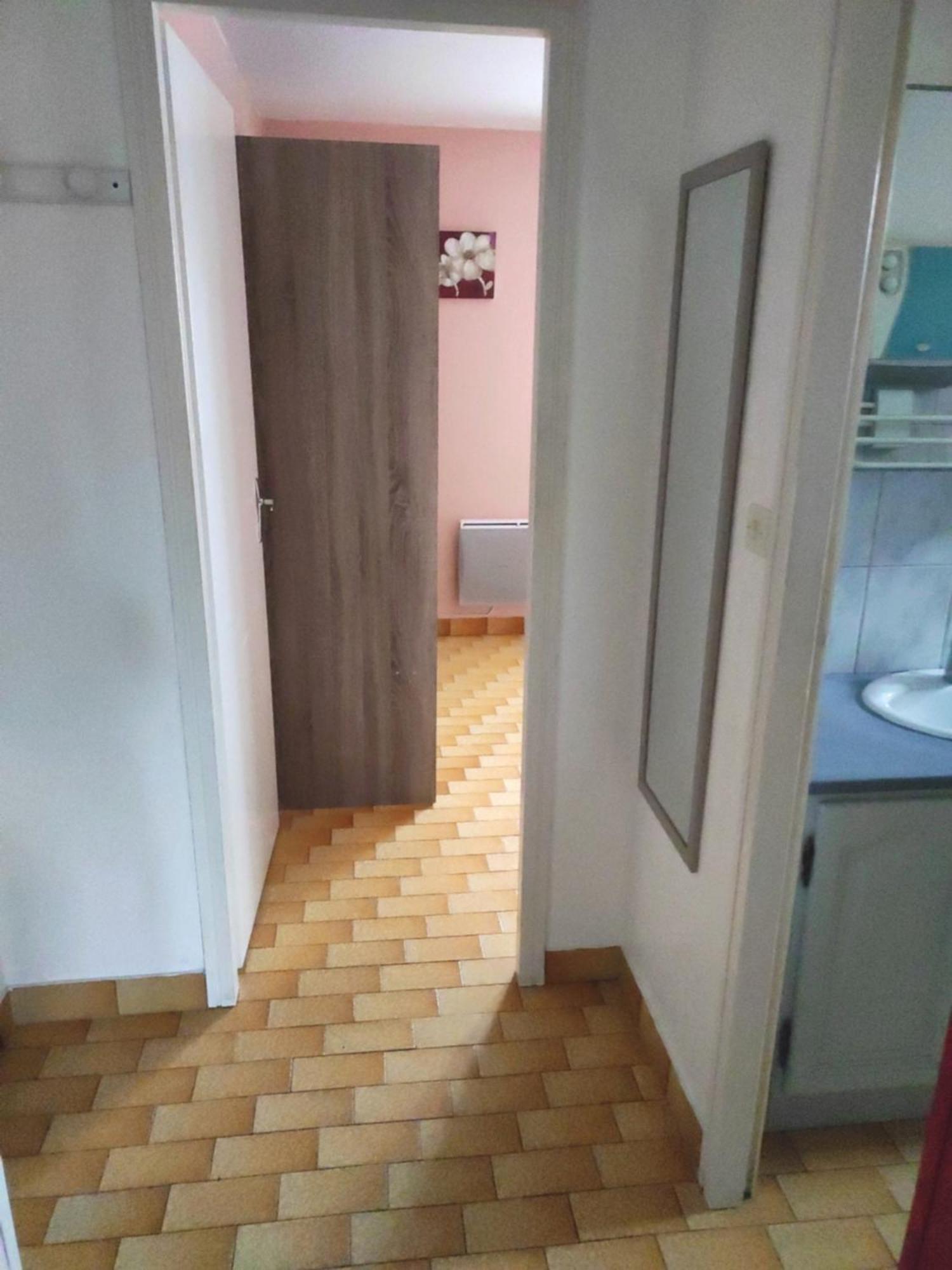 Lara 1 - Grand T2 Loggia Sans Vis-A-Vis Parking - Pres Centre-Port, Ile Des Loisirs, Plage Richelieu Agde Dış mekan fotoğraf